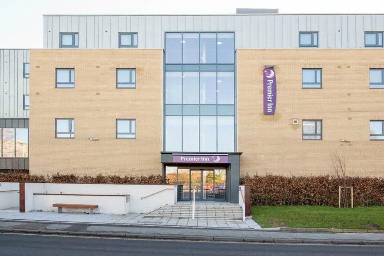 Premier Inn Winchester Exterior foto